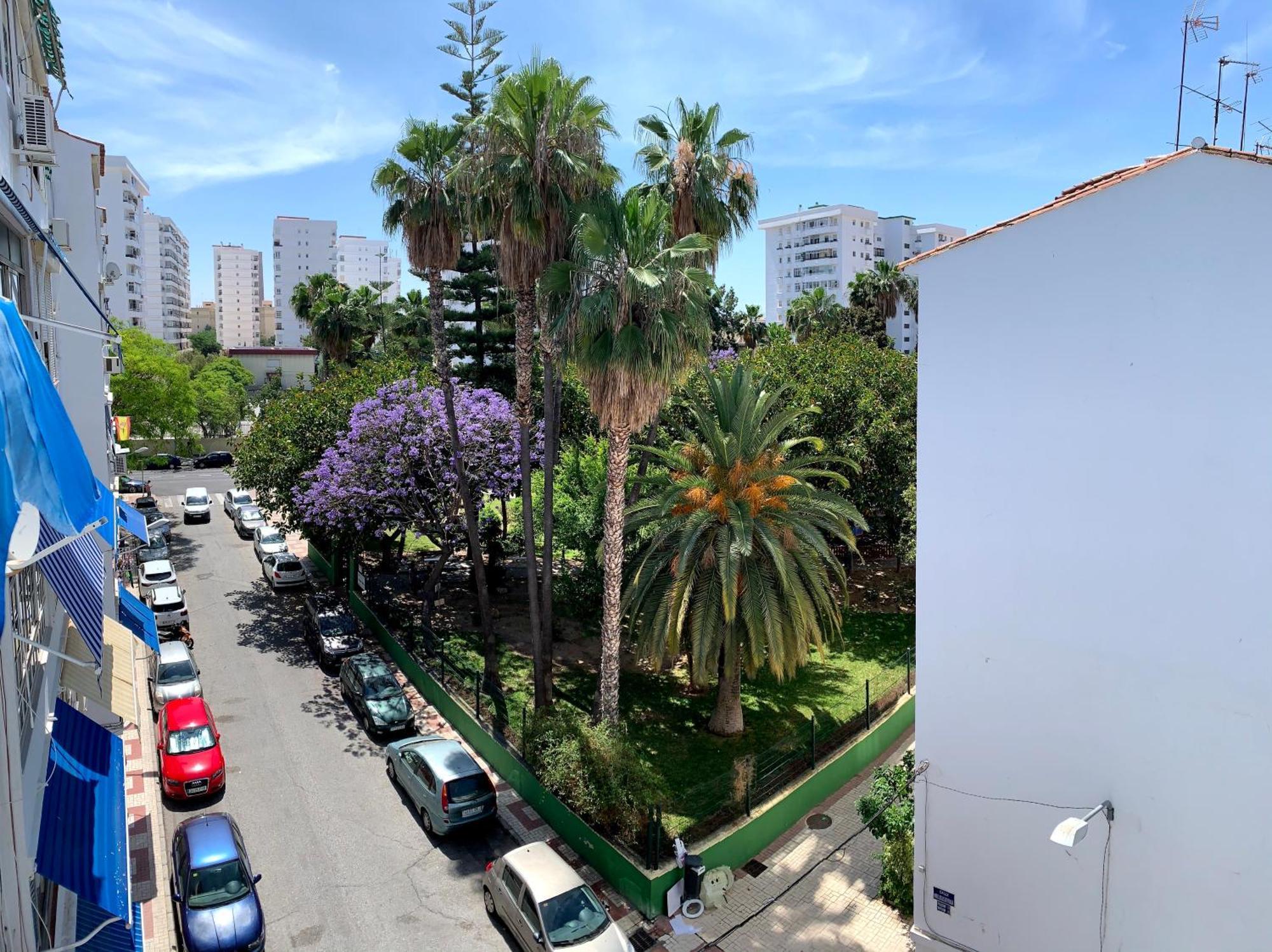 Los Guindos Apartment Malaga Exterior photo
